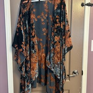 Torrid Orange and Teal Velvet Floral Kimono